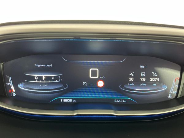 2018-Peugeot-3008-20-HDi-Active image:2