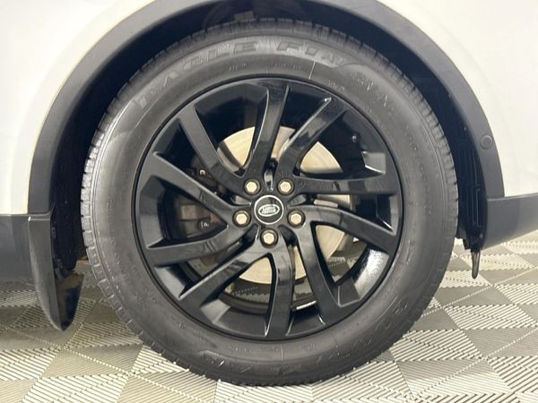 2019-Land-Rover-Discovery-30-TD6-SE image:5