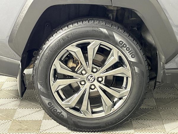 2022-Toyota-RAV4-20-GX-R-CVT-AWD image:7