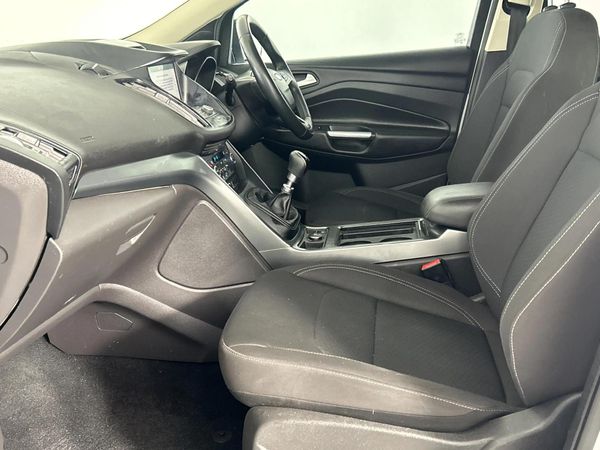 2020-Ford-Kuga-15-EcoBoost-Trend image:7