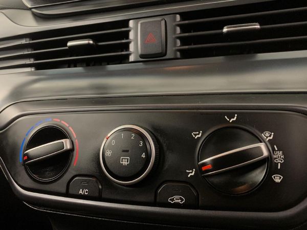 2023-Hyundai-i20-12-Motion image:17