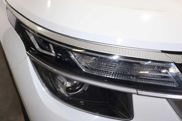 2021-Kia-Seltos-16-EX-Auto image:11