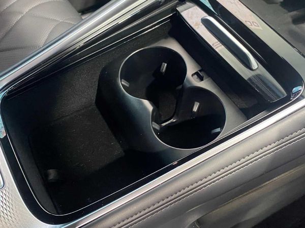 2026-Omoda-C9-15T-AWD-Phev image:14