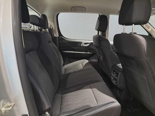 2026-Foton-Tunland-20T-G7-Luxury-Double-Cab-Auto image:18