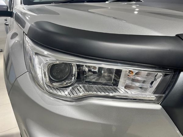 2026-Foton-Tunland-20T-G7-Luxury-Double-Cab-Auto image:8