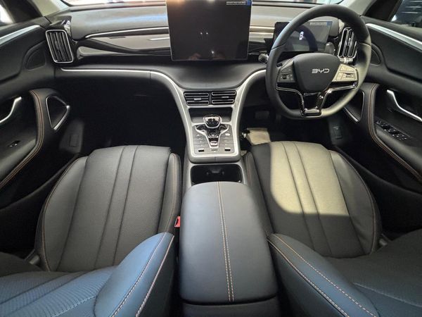 2026-BYD-Sealion-5-15-Dynamic-Phev image:4
