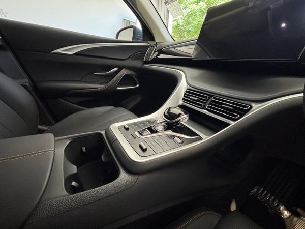 2026-BYD-Sealion-5-15-Dynamic-Phev image:7