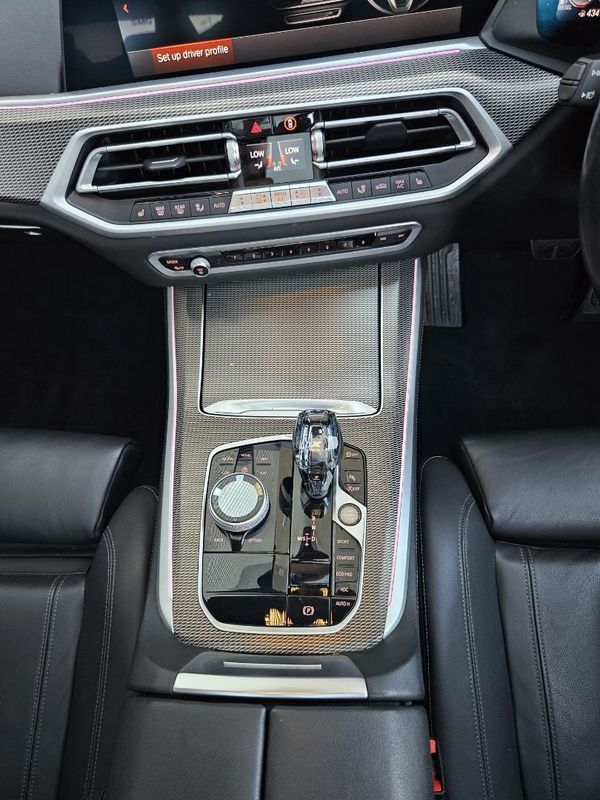 2022-BMW-X5-xDrive30d-M-Sport image:11