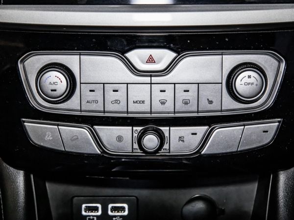 2021-GWM-P-Series-PV-20-TD-LT-Auto-Double-Cab image:16