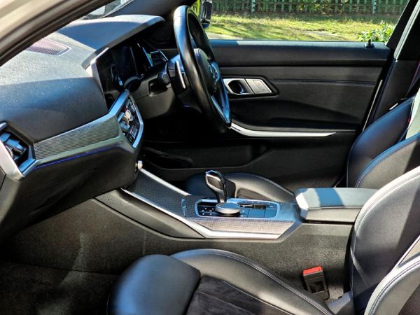 2021-BMW-3-Series-320i-M-Mzansi-Edition-Auto-g20 image:13