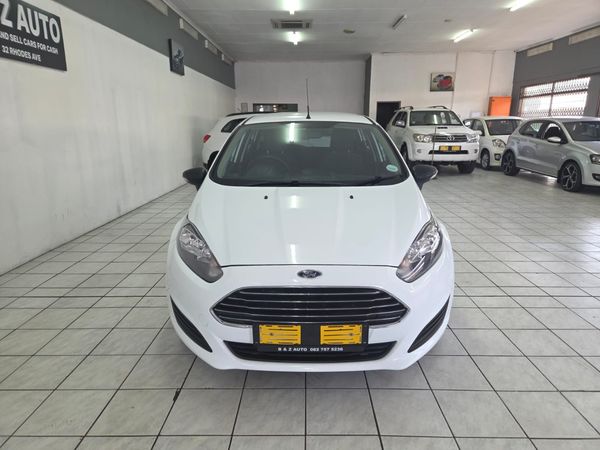 2013-Ford-Fiesta-14-Trend-5-dr image:1