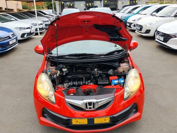 2013-Honda-Brio-12-Comfort-5-dr-Auto image:19