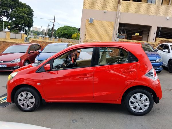 2013-Honda-Brio-12-Comfort-5-dr-Auto image:3