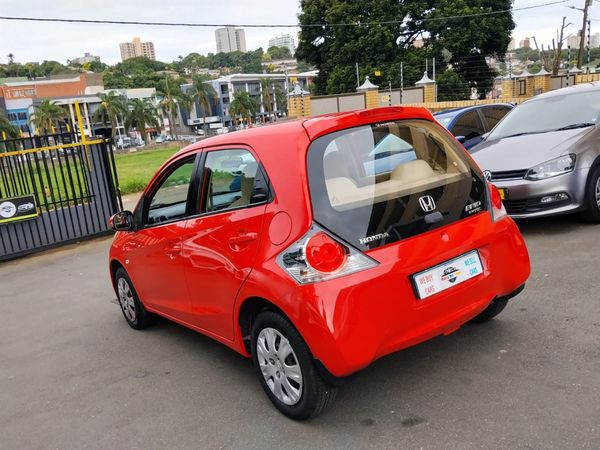2013-Honda-Brio-12-Comfort-5-dr-Auto image:4