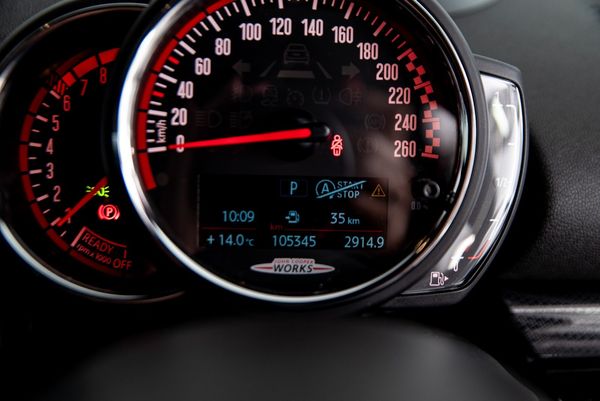 2019-MINI-Clubman-Cooper-JCW-Auto image:10