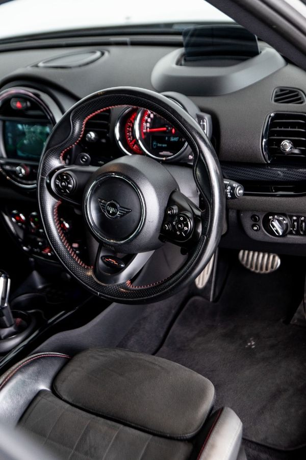2019-MINI-Clubman-Cooper-JCW-Auto image:13
