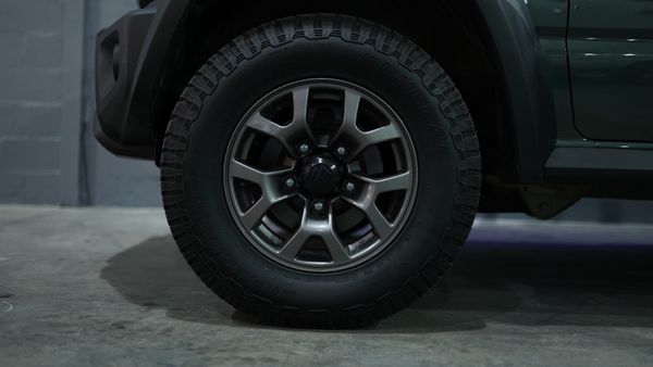 2022-Suzuki-Jimny-15-GLX-Auto image:6