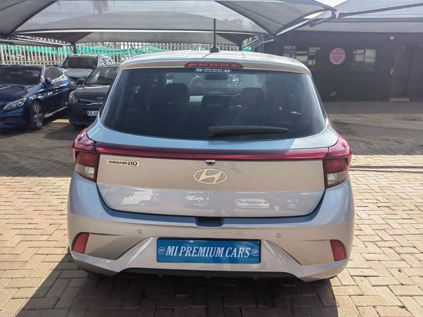 2024-Hyundai-Grand-i10-10-MANUAL image:10