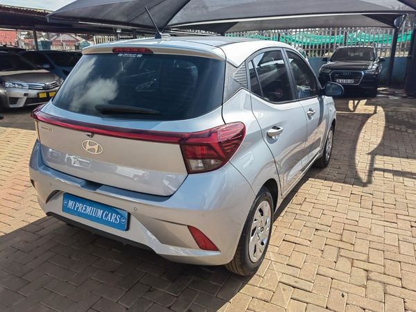 2024-Hyundai-Grand-i10-10-MANUAL image:14