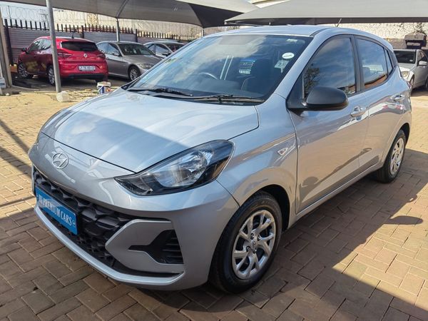 2024-Hyundai-Grand-i10-10-MANUAL image:2