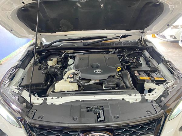 2023-Toyota-Fortuner-24-GD-6-RB-Auto image:15