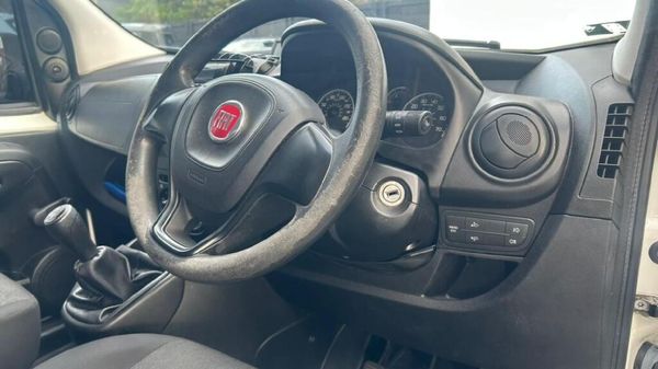 2018-Fiat-Fiorino-13-MultiJet-Panel-Van image:8