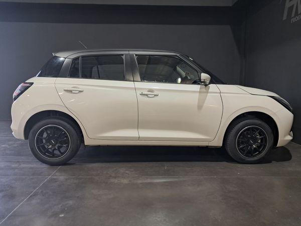 2025-Suzuki-Swift-12-GL image:3