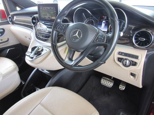 2020-Mercedes-Benz-V-Class-V-250d-Avantgarde-Auto image:10