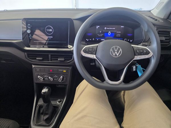 2025-Volkswagen-T-Cross-10-TSI-Auto image:12