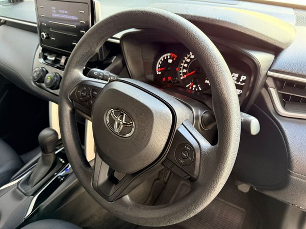 2023-Toyota-Corolla-Cross-18-XI image:8