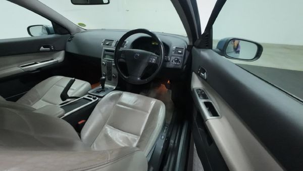 2008-Volvo-C30-T5-Auto image:9