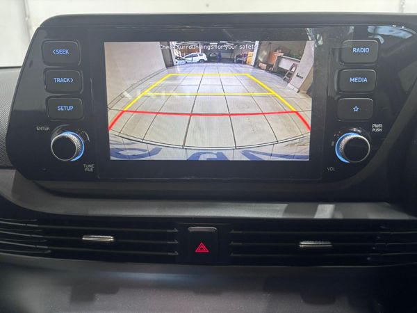 2023-Hyundai-i20-12-Fluid image:19