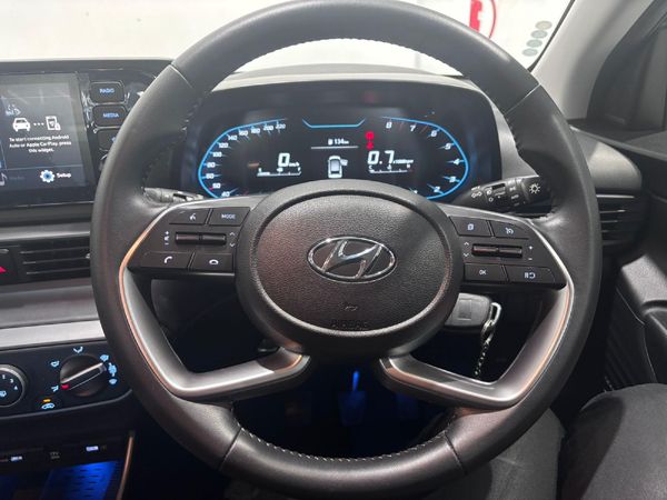2023-Hyundai-i20-12-Fluid image:25