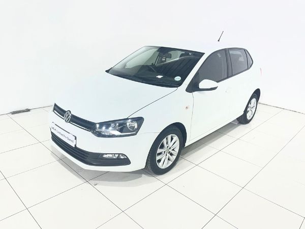 2020-Volkswagen-Polo-Vivo-14-Comfortline-5-dr image:5