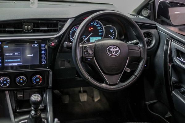 2022-Toyota-Corolla-Quest-18-Prestige image:12