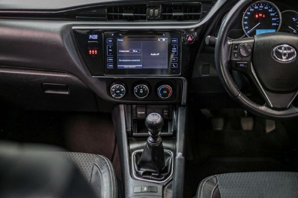2022-Toyota-Corolla-Quest-18-Prestige image:14