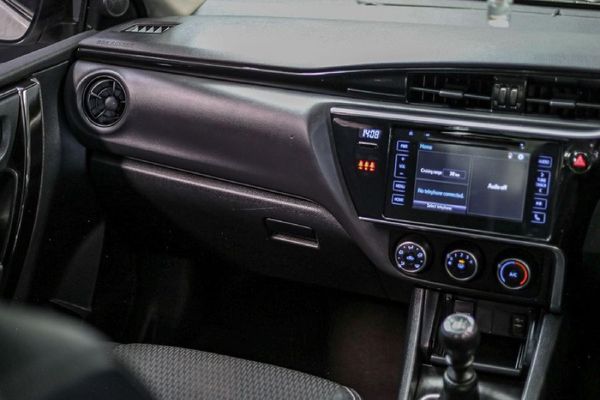 2022-Toyota-Corolla-Quest-18-Prestige image:17