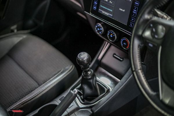 2022-Toyota-Corolla-Quest-18-Prestige image:21