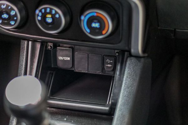 2022-Toyota-Corolla-Quest-18-Prestige image:23