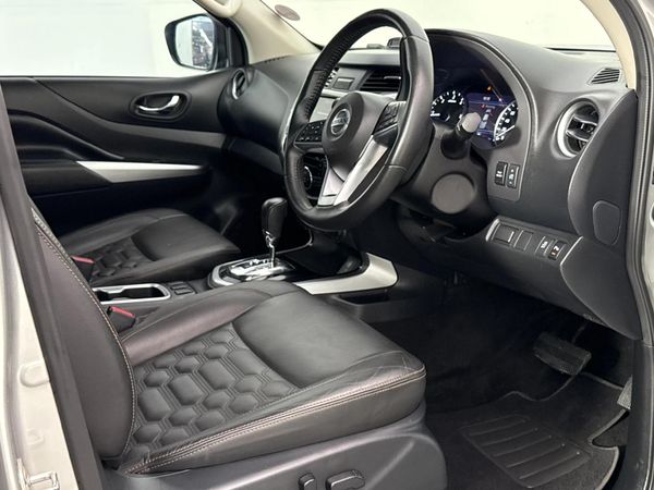 2021-Nissan-Navara-25-DDTi-LE-Plus-4X4-Auto-Double-Cab image:9