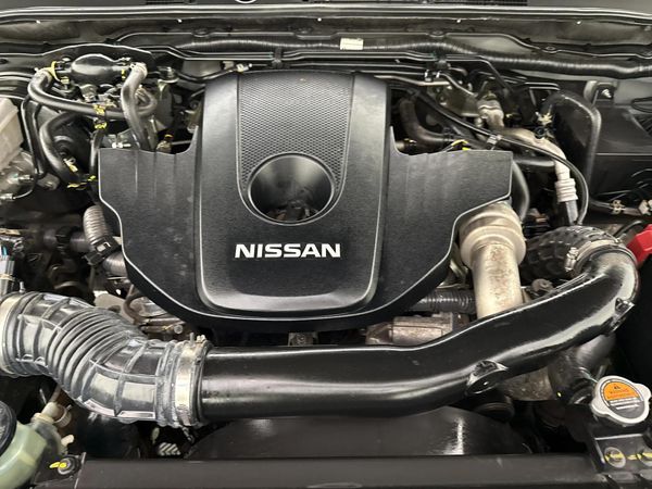 2021-Nissan-Navara-25-DDTi-LE-Plus-4X4-Auto-Double-Cab image:15