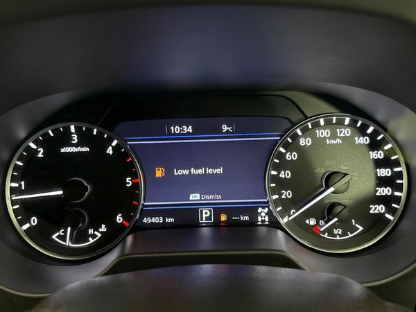 2021-Nissan-Navara-25-DDTi-LE-Plus-4X4-Auto-Double-Cab image:2