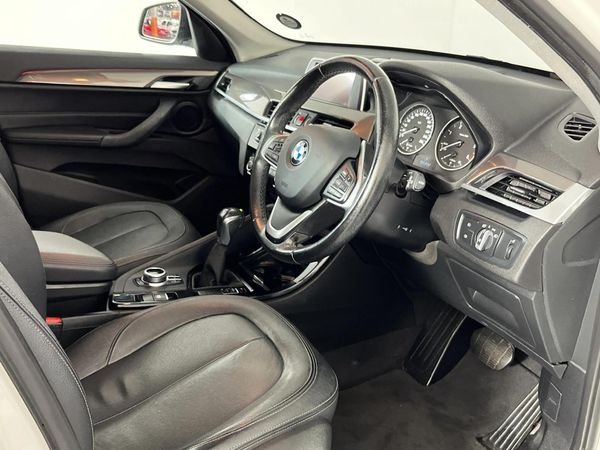 2017-BMW-X1-sDrive20d image:9