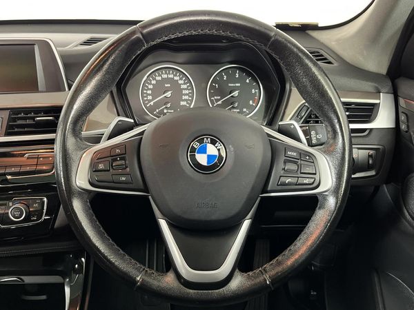 2017-BMW-X1-sDrive20d image:13