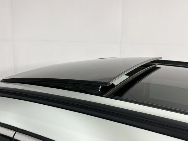 2017-BMW-X1-sDrive20d image:14