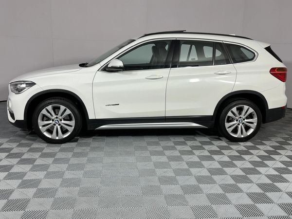 2017-BMW-X1-sDrive20d image:21