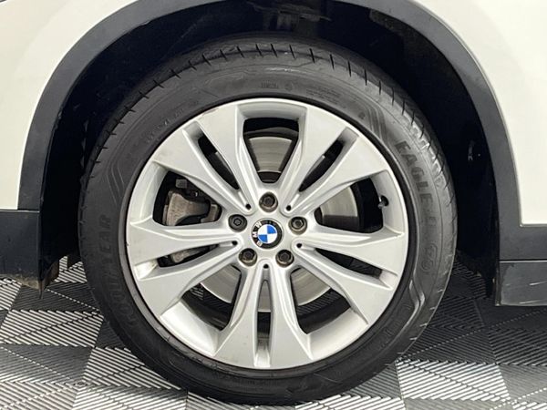 2017-BMW-X1-sDrive20d image:4