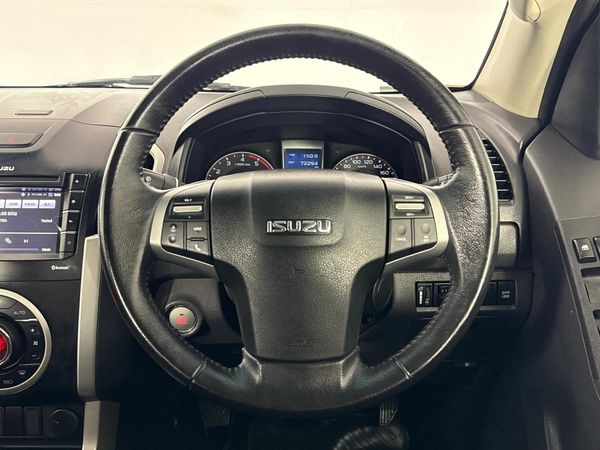 2016-Isuzu-KB-300-D-Teq-LX-Auto-Double-Cab image:12