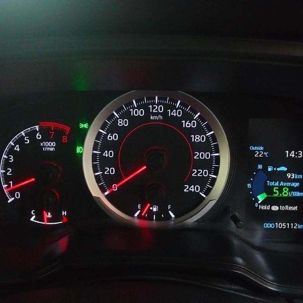 2019-Toyota-Corolla-12T-XS-5-dr image:10