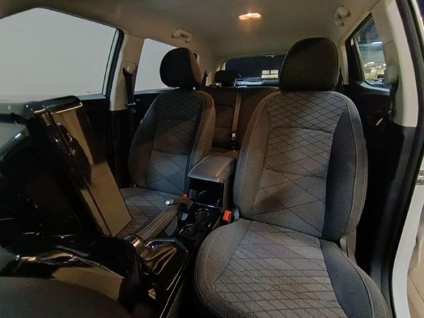 2025-Mahindra-XUV-3XO-12T-MX2-Auto image:26